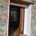 La Antigua Cuadra Es Un De Piedra Y Altos Techos De Madera Con Mucho Encanto, Jardin Privado Con Barbacoa Y Acceso Al Rio Ason شقة *