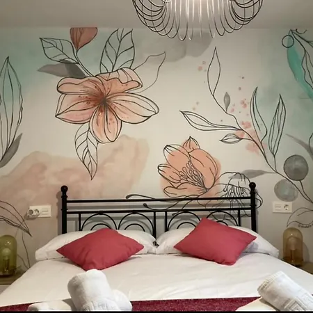 La Antigua Cuadra Es Un De Piedra Y Altos Techos De Madera Con Mucho Encanto, Jardin Privado Con Barbacoa Y Acceso Al Rio Ason *